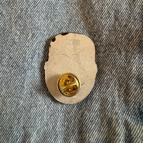 2024 Slipknot official concert band enamel pin Eloy Casagrande Mask New Drummer - Picture 3 of 3